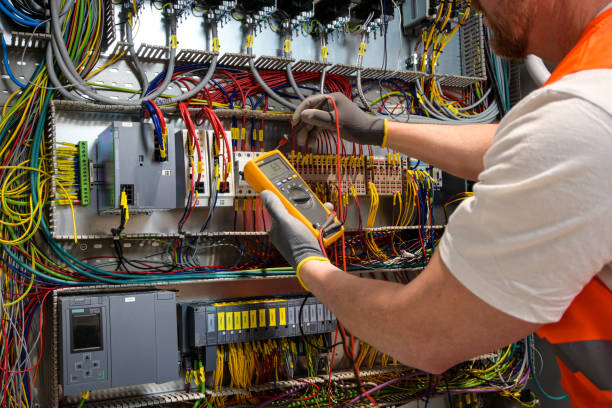 Best Licensed Electrician  in Huntgburg, IN